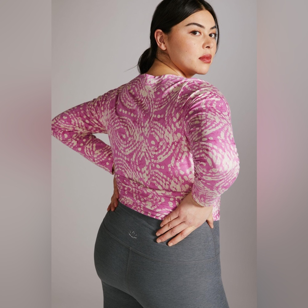 Daily Practice by Anthropologie Cropped Wrap Top in Hot Pink Print Size L - Picture 2 of 14